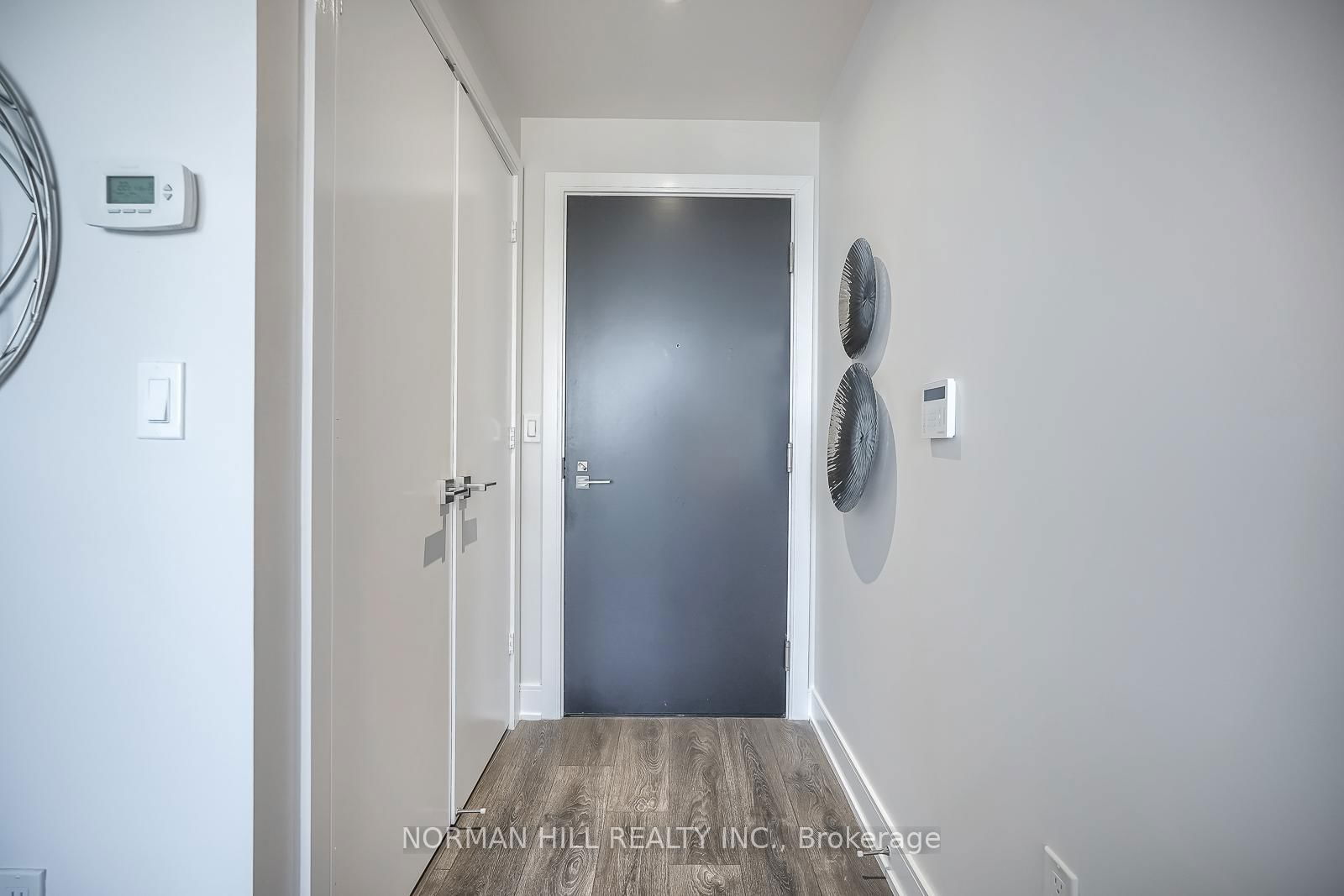 89 McGill St, unit 1306 for sale - image #6