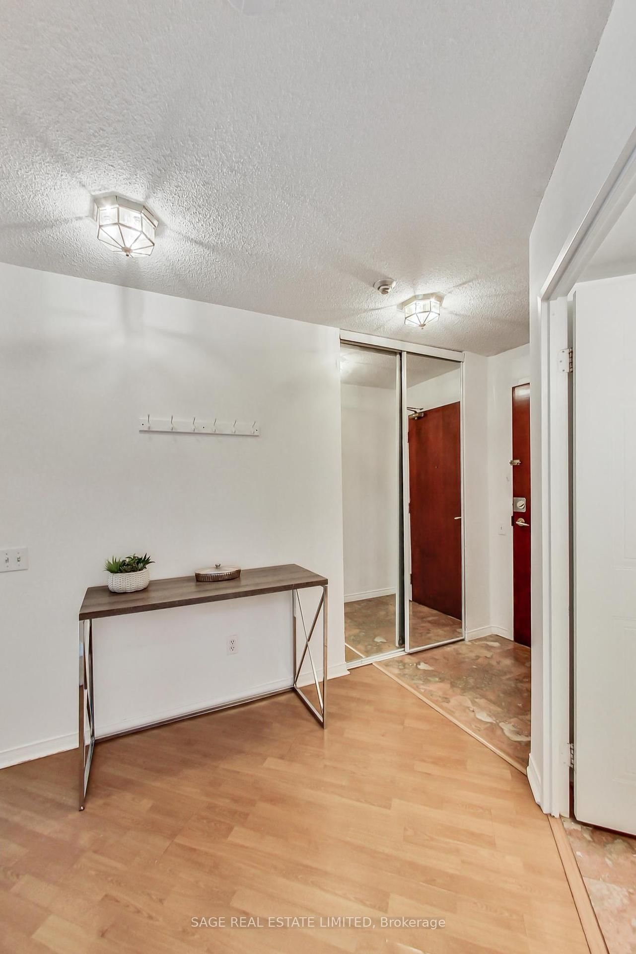 750 Bay St, unit 1005 for sale - image #10