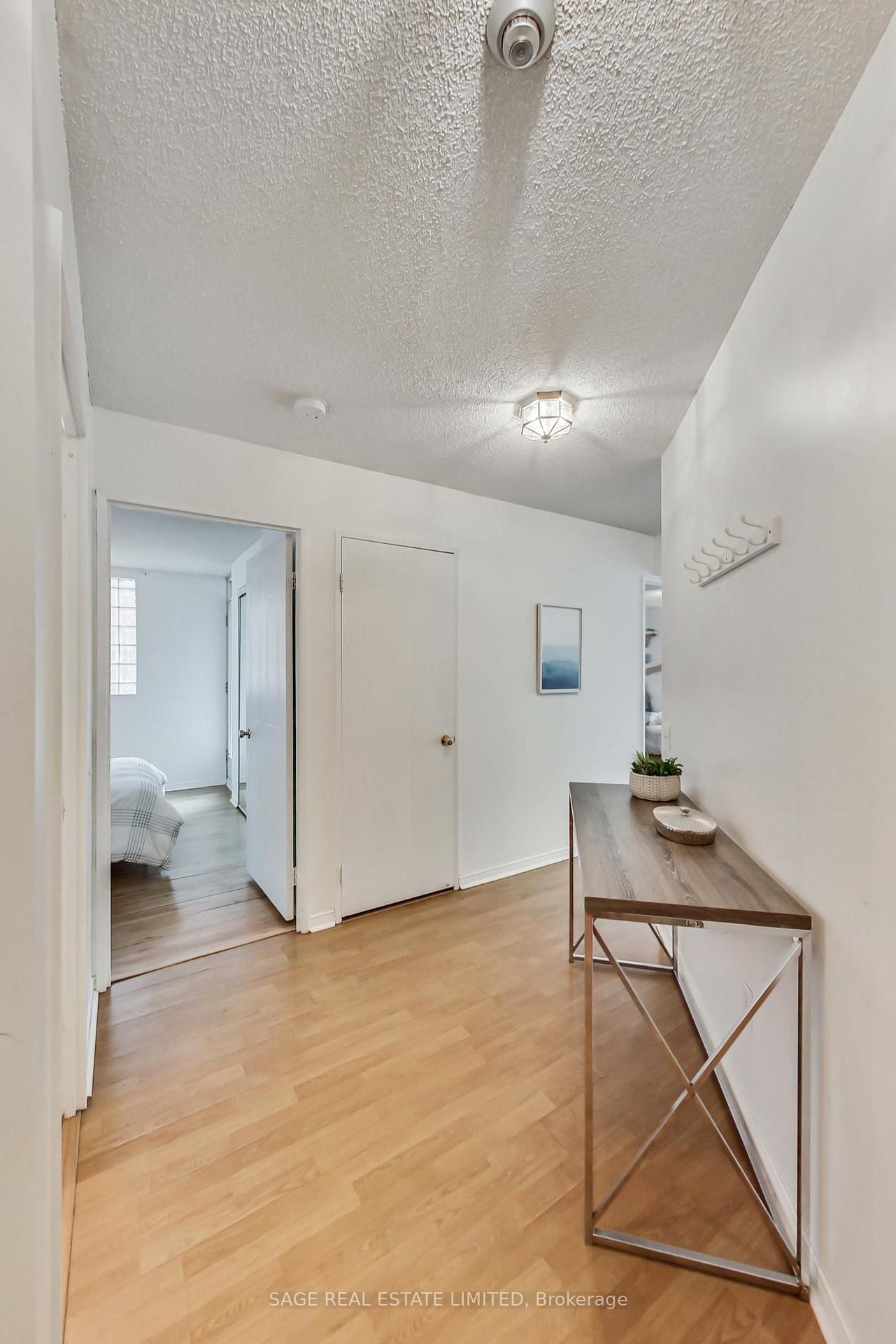 750 Bay St, unit 1005 for sale