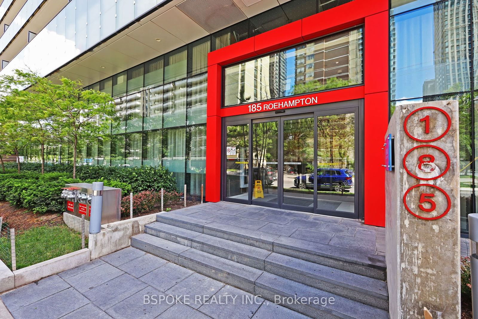 185 Roehampton Ave, unit 2912 for sale - image #2