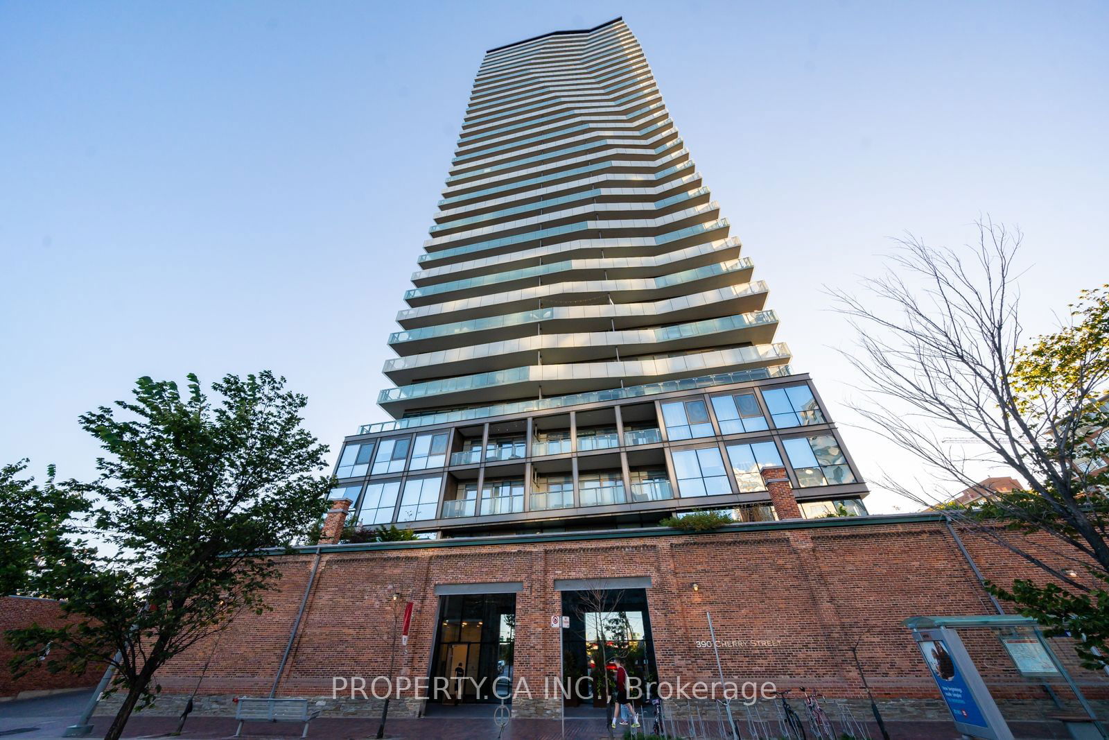 390 Cherry St, unit 2702 for sale - image #37