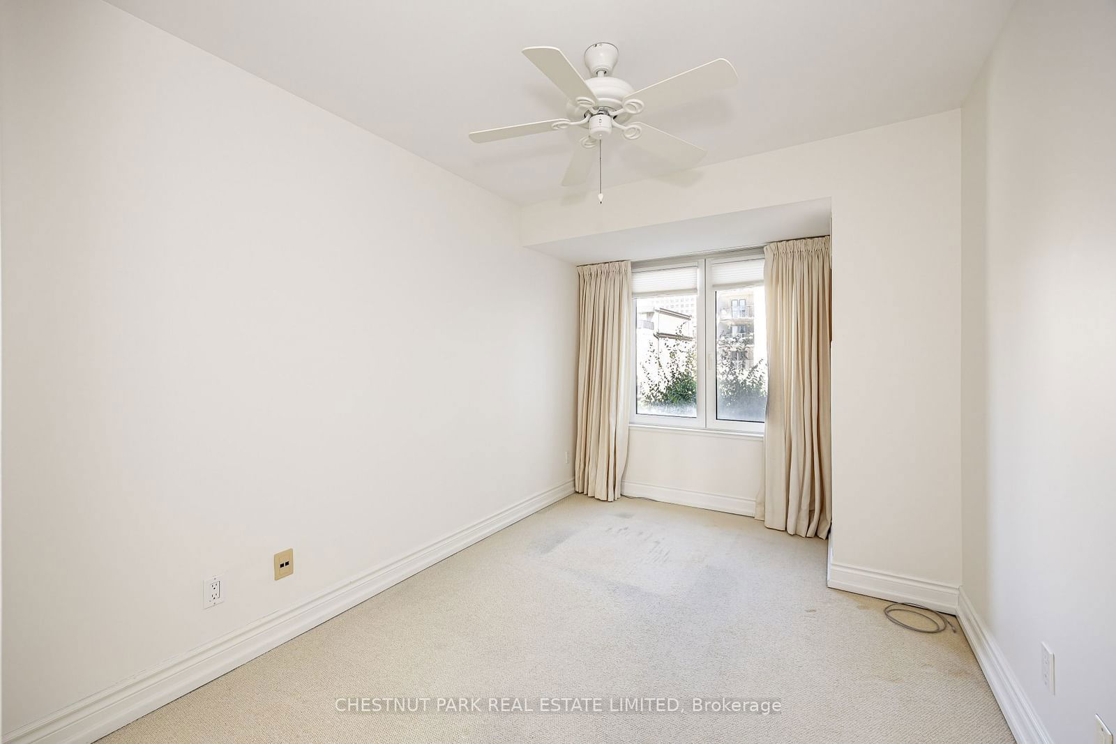 1 Balmoral Ave, unit 319 for sale - image #22