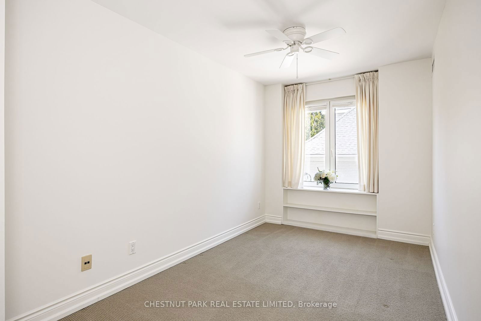 1 Balmoral Ave, unit 319 for sale - image #25