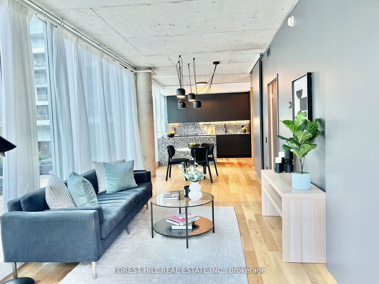 38 Niagara St, unit 211 for sale - image #7