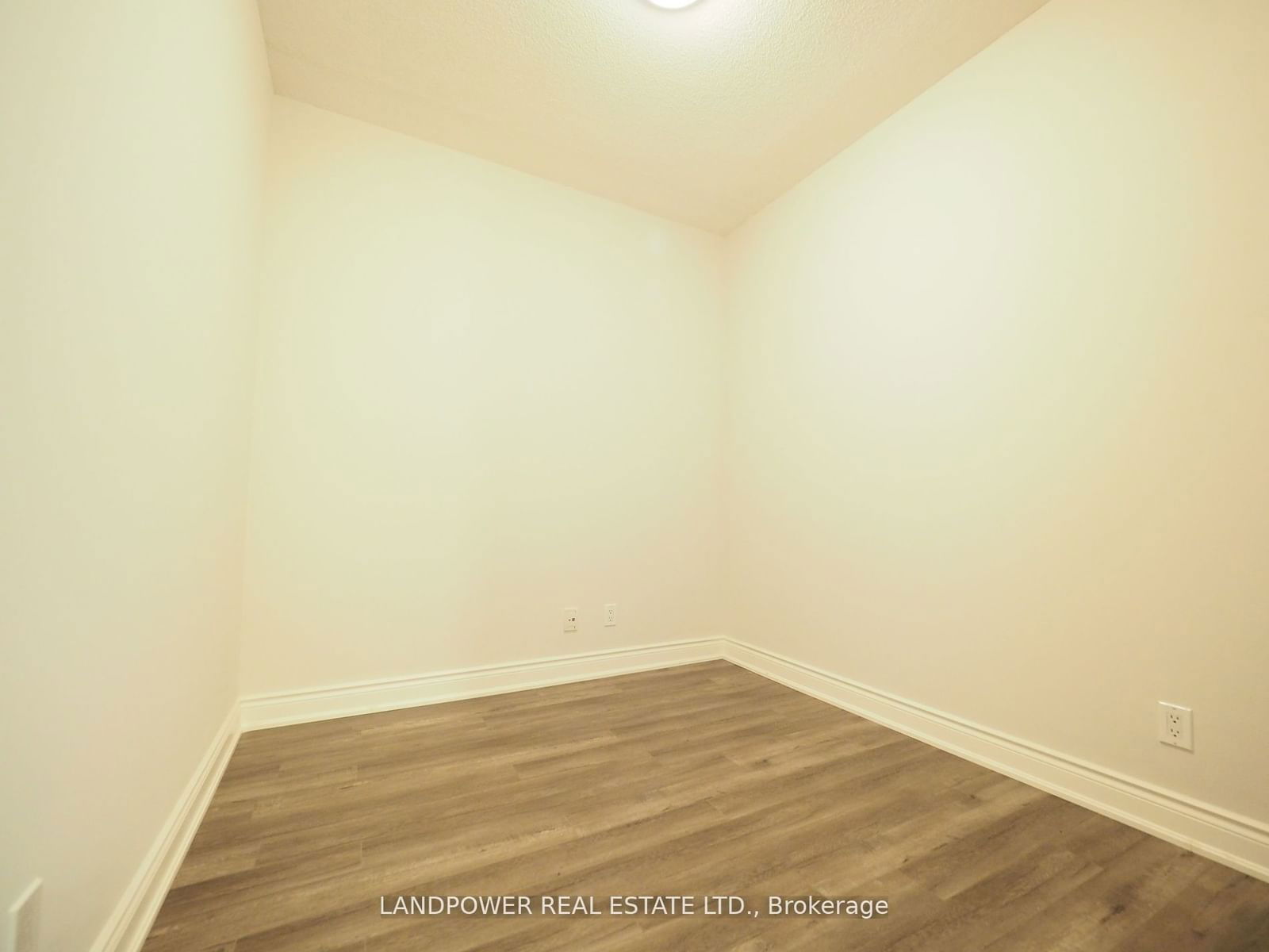 10 Bloorview Pl, unit 516 for sale - image #23