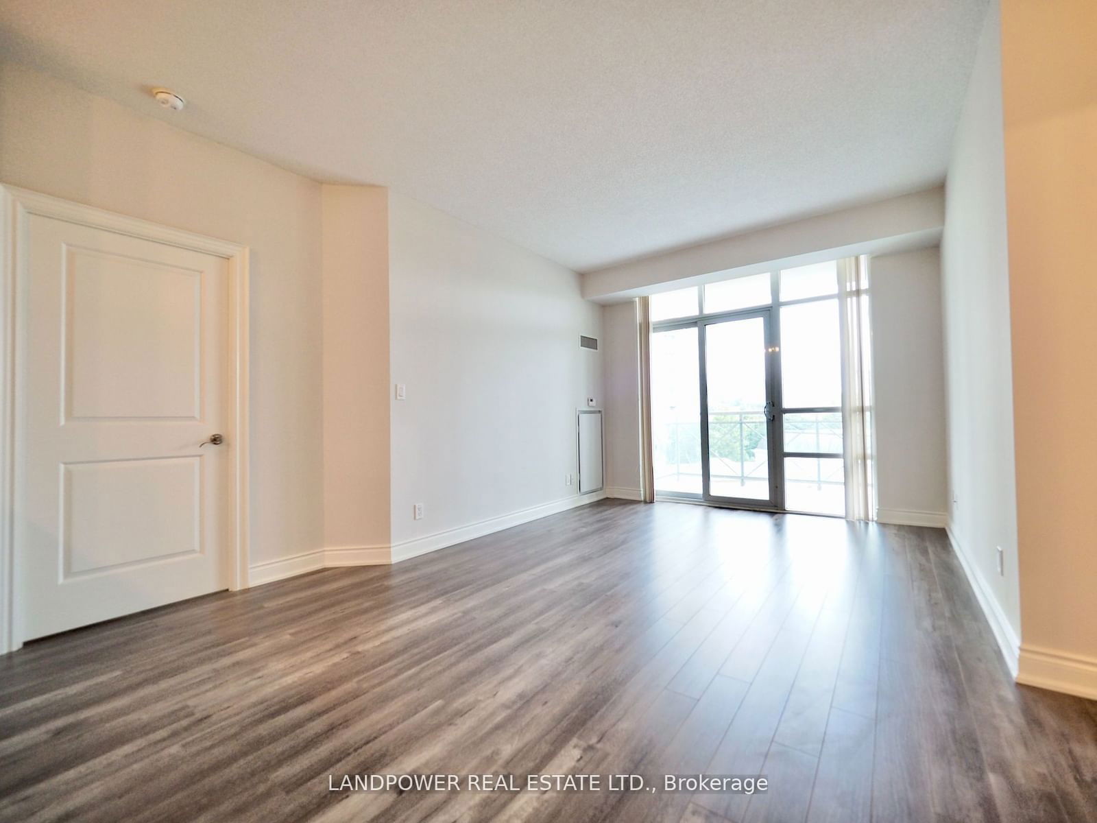 10 Bloorview Pl, unit 516 for sale