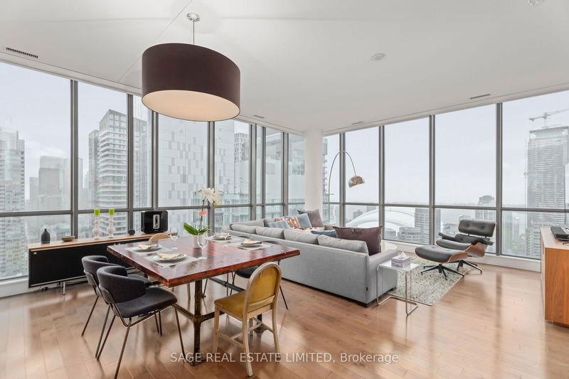 8 Charlotte St, unit 3505 for sale - image #1