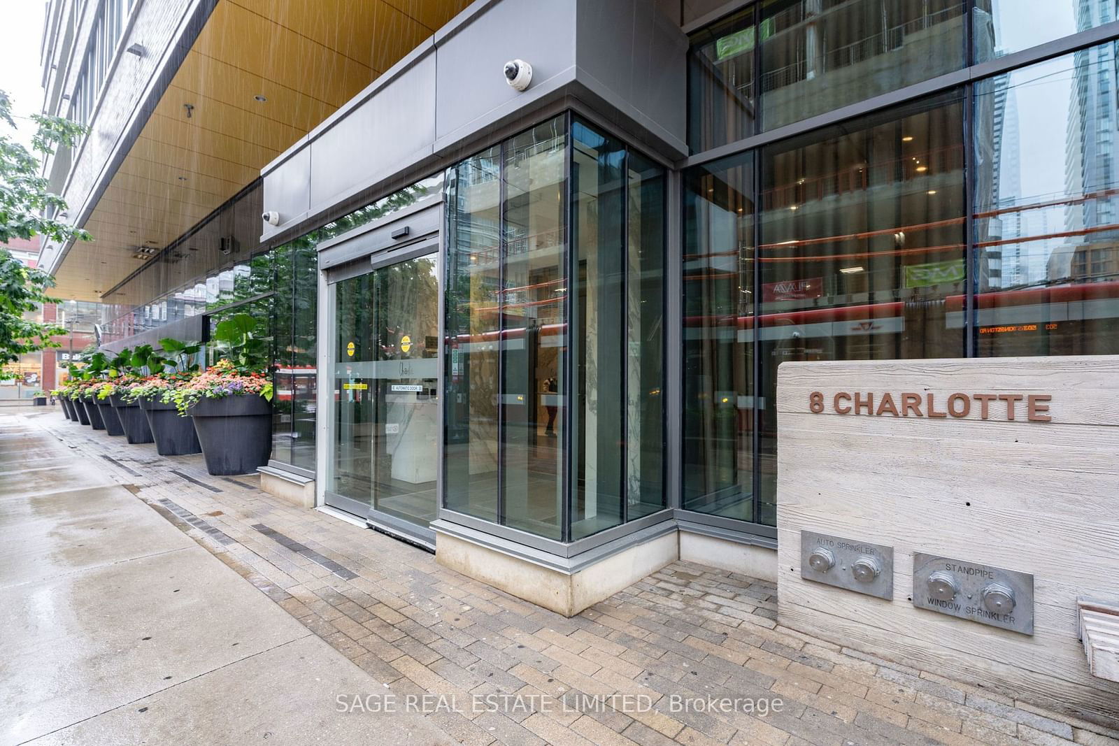 8 Charlotte St, unit 3505 for sale