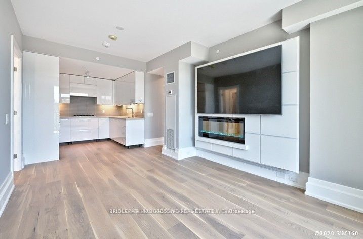 3 Southvale Dr, unit 208 for sale - image #8