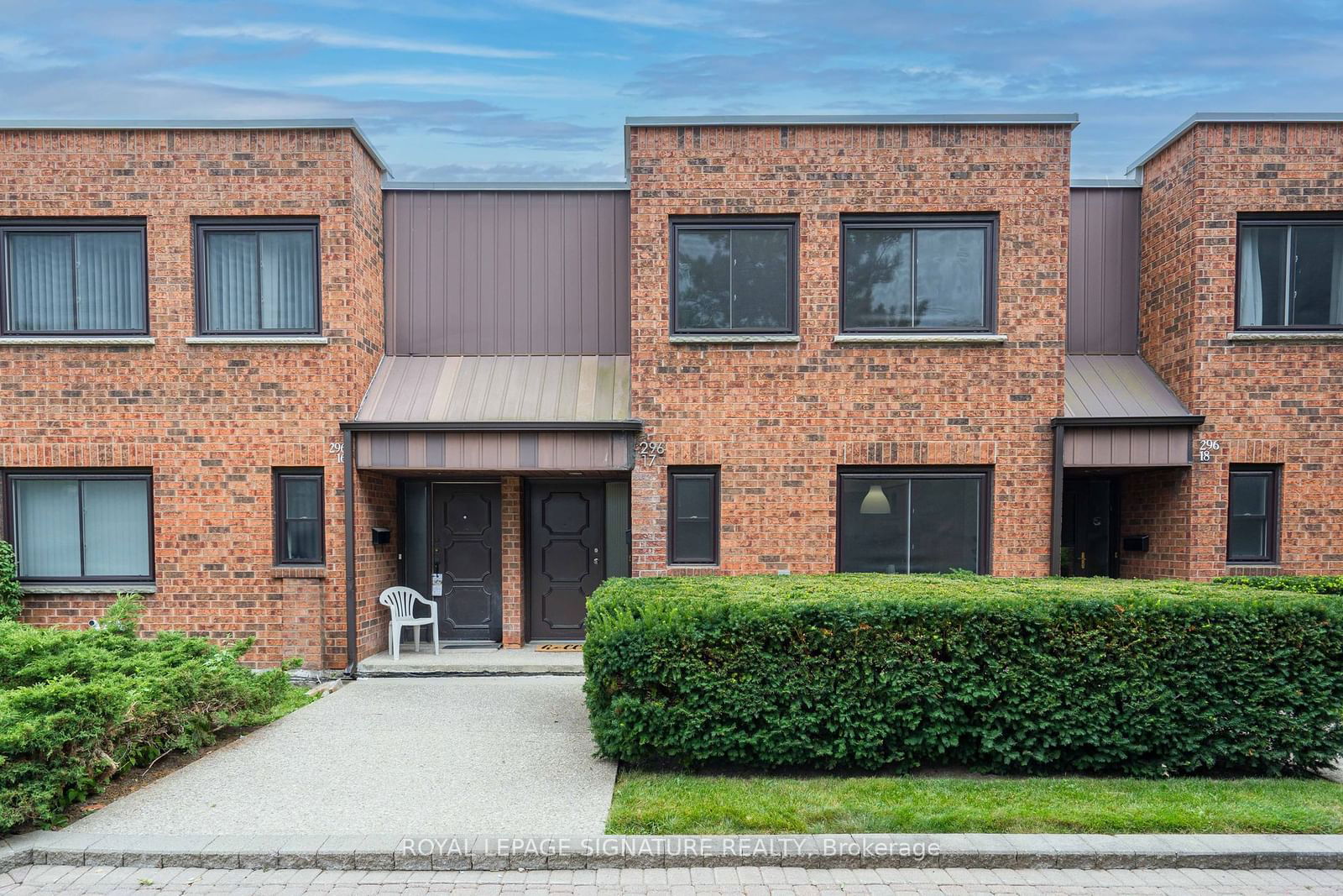 1329 Steeles Townhouses, North York, Toronto