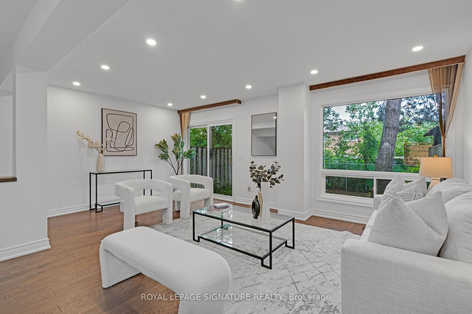 296 Torresdale Ave, unit 17 for sale - image #5