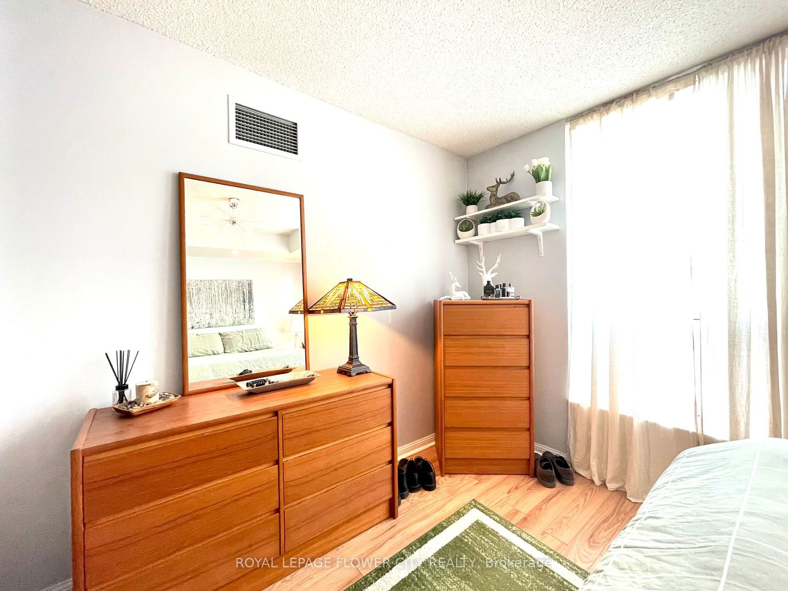 228 Queens Quay, unit 801 for rent - image #28