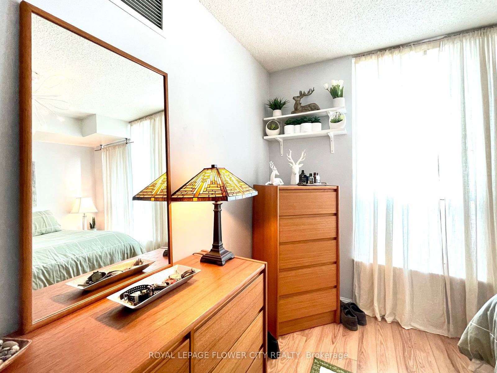 228 Queens Quay, unit 801 for rent - image #29