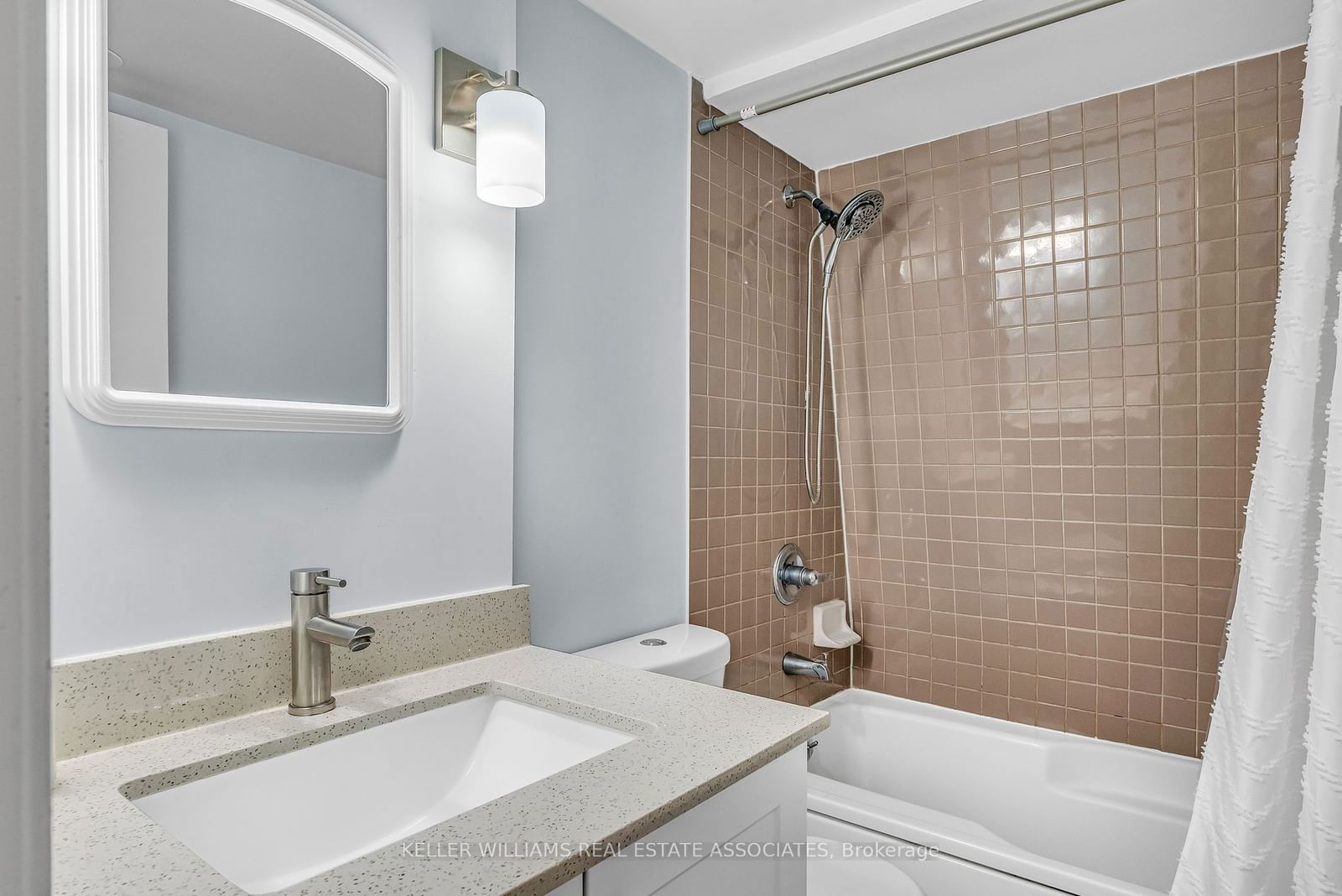 415 Jarvis St, unit 346 for sale - image #29