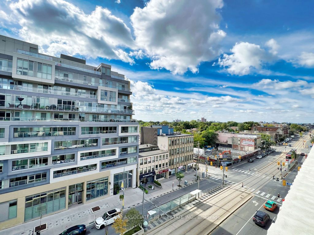 840 St Clair Ave W, unit 711 for sale - image #32