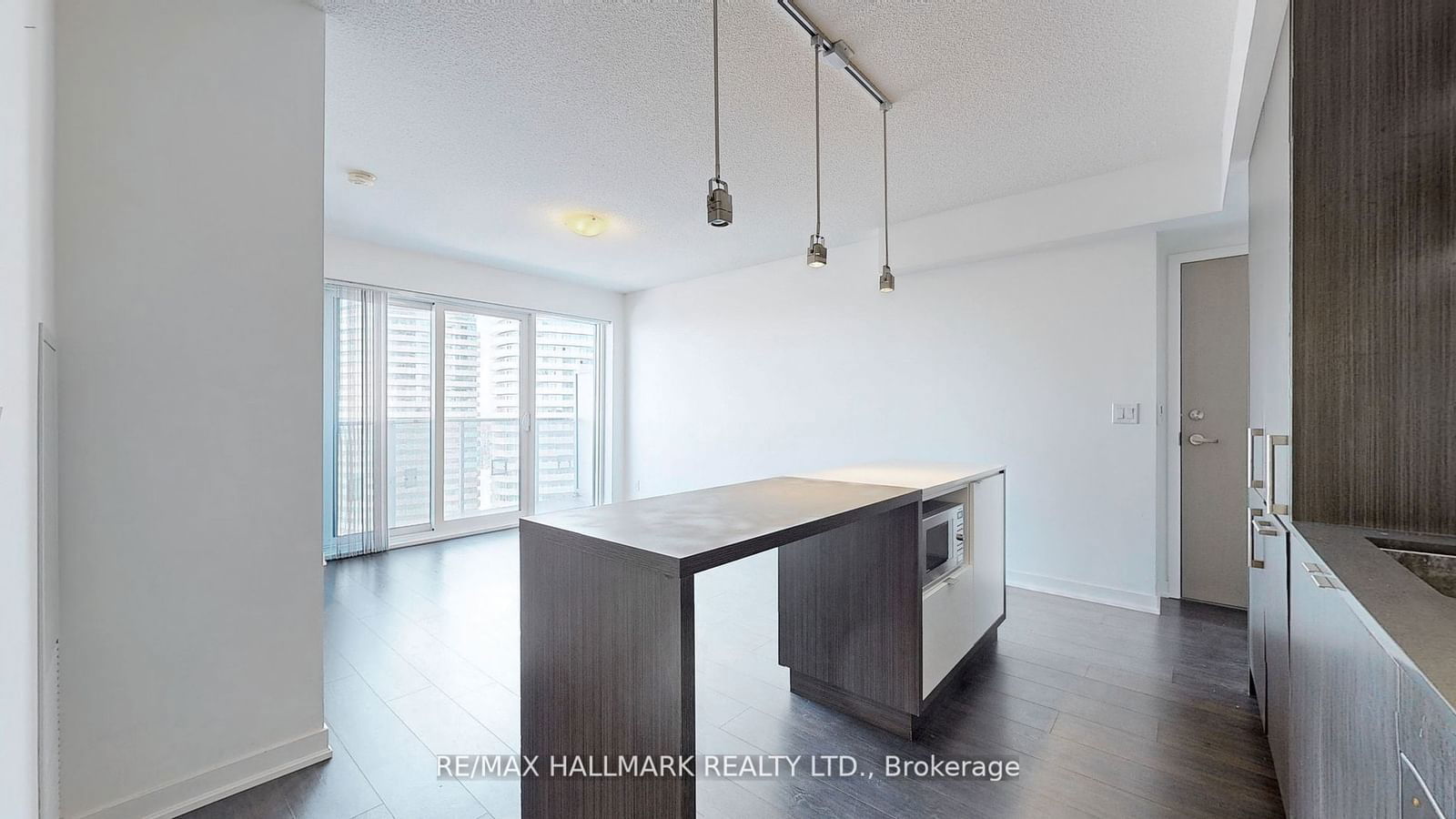 100 Harbour St W, unit 5301 for sale