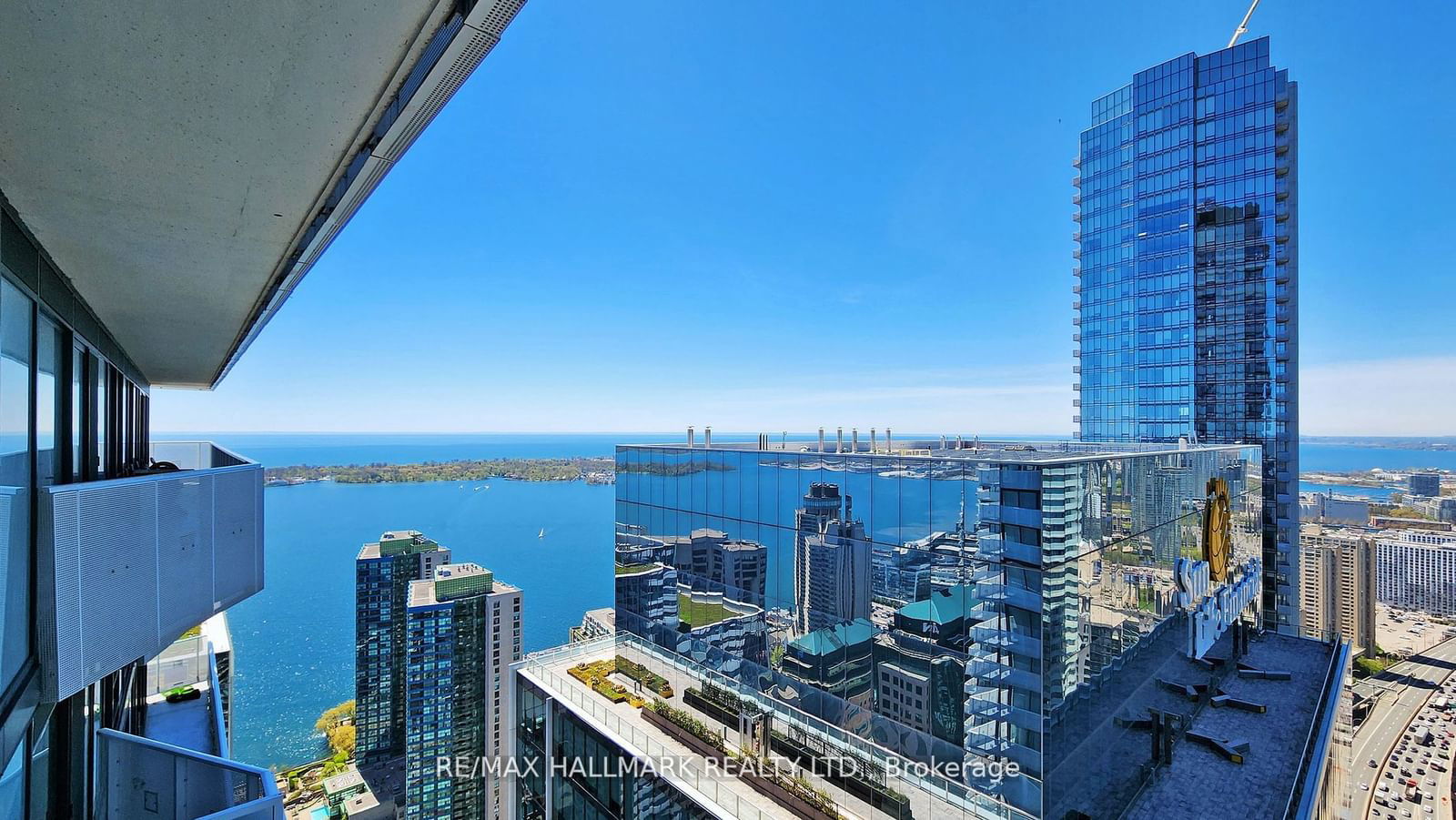 100 Harbour St W, unit 5301 for sale