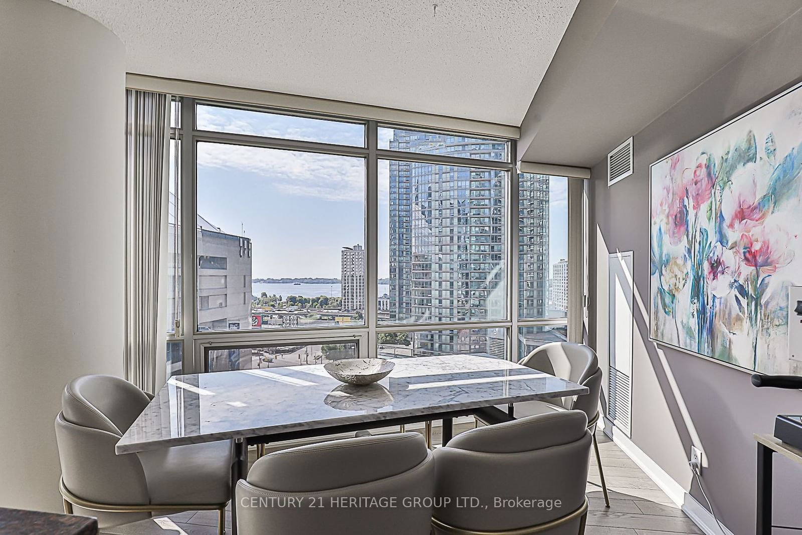 81 Navy Wharf Crt, unit 1215 for sale