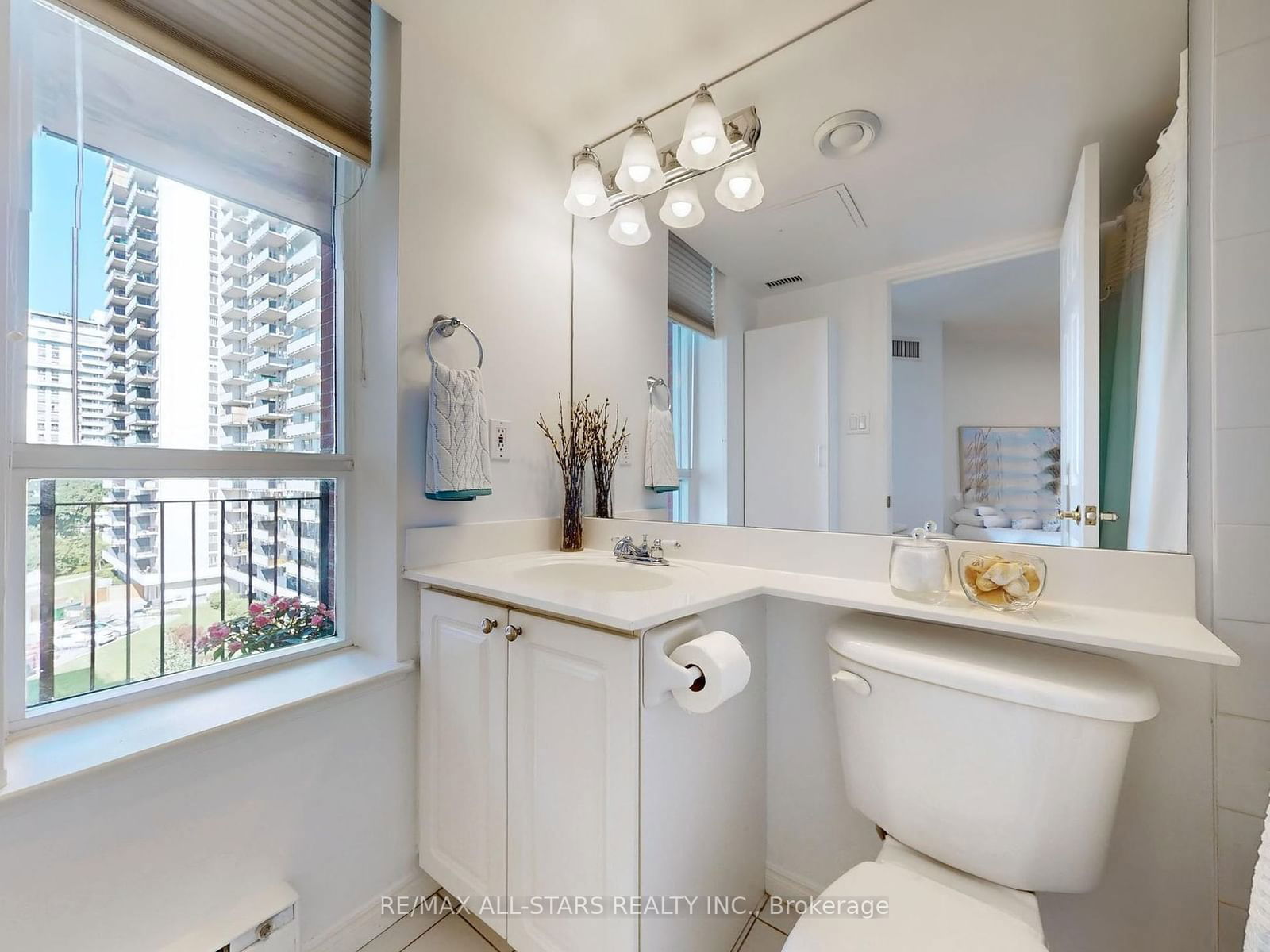 300 Balliol St, unit 701 for sale - image #21