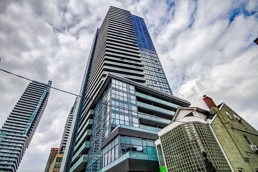 125 Redpath Ave, unit 2405 for rent