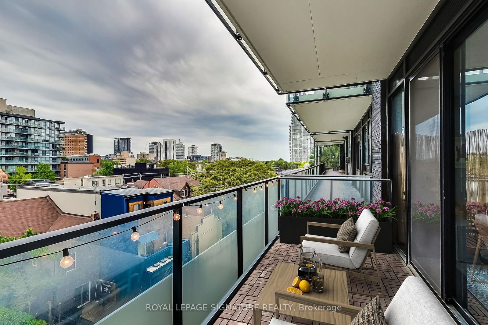 55 Ontario St, unit 502 for rent - image #6