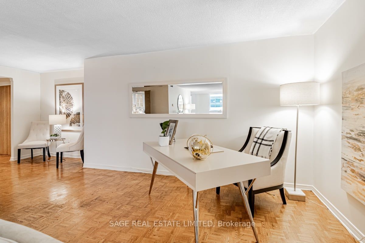 360 Bloor St E, unit 1007 for sale - image #7