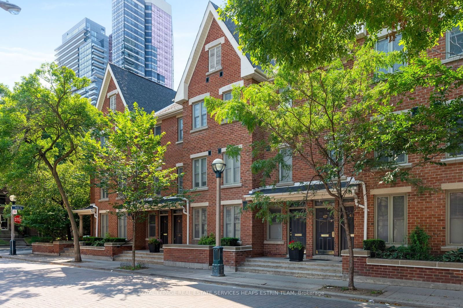 Irwin Avenue Townhouses, Downtown, Toronto