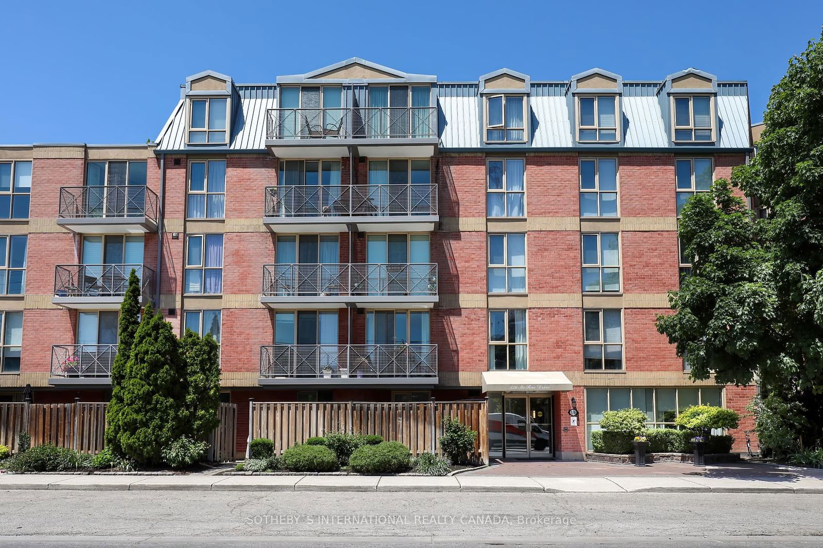 356 McRae Dr, unit 508 for sale - image #4