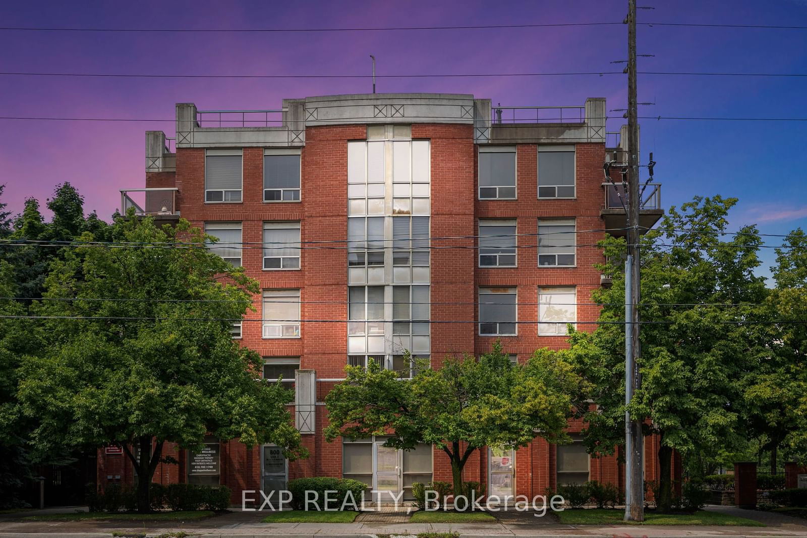 800 Sheppard Ave W, unit 401 for sale - image #1