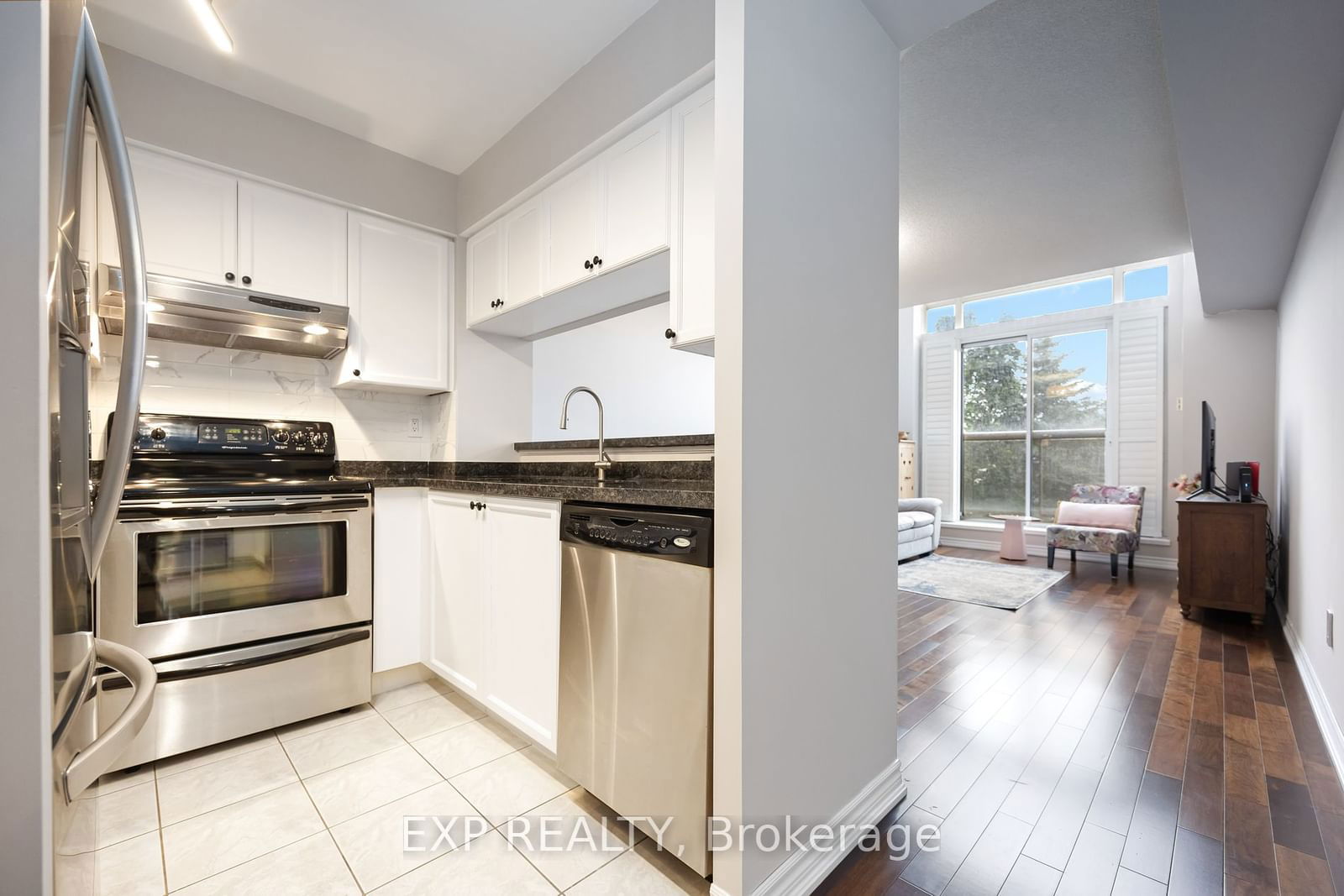 800 Sheppard Ave W, unit 401 for sale - image #18