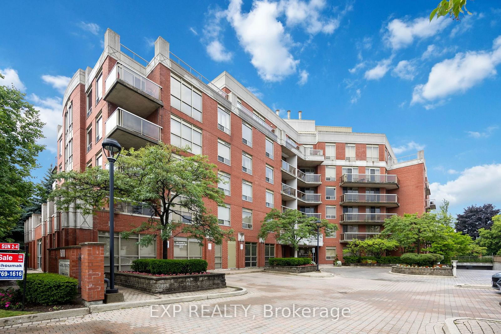 800 Sheppard Ave W, unit 401 for sale - image #2