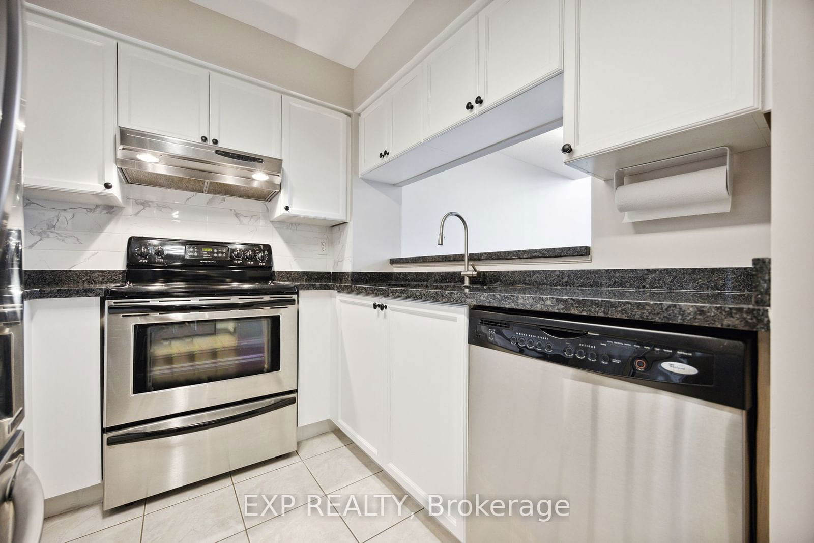 800 Sheppard Ave W, unit 401 for sale - image #20