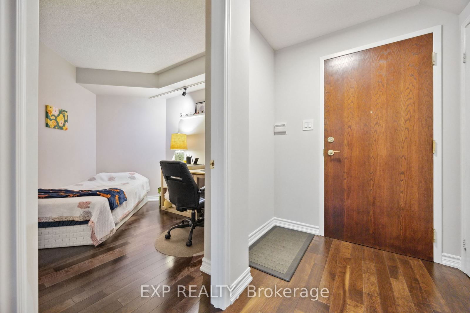 800 Sheppard Ave W, unit 401 for sale - image #3