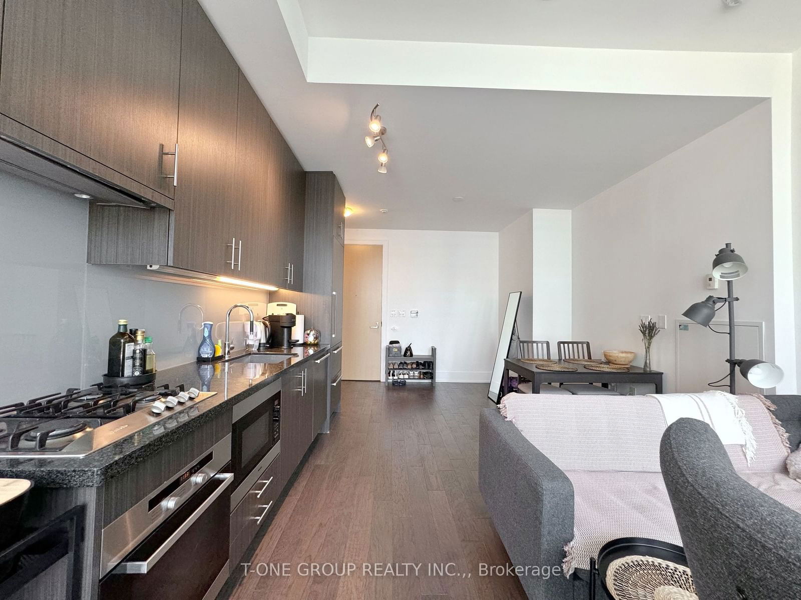 39 Queens Quay E, unit 1122 for rent - image #11