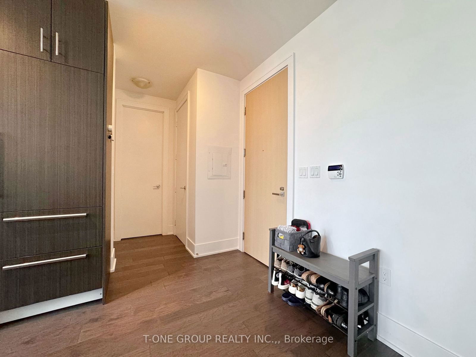 39 Queens Quay E, unit 1122 for rent - image #4