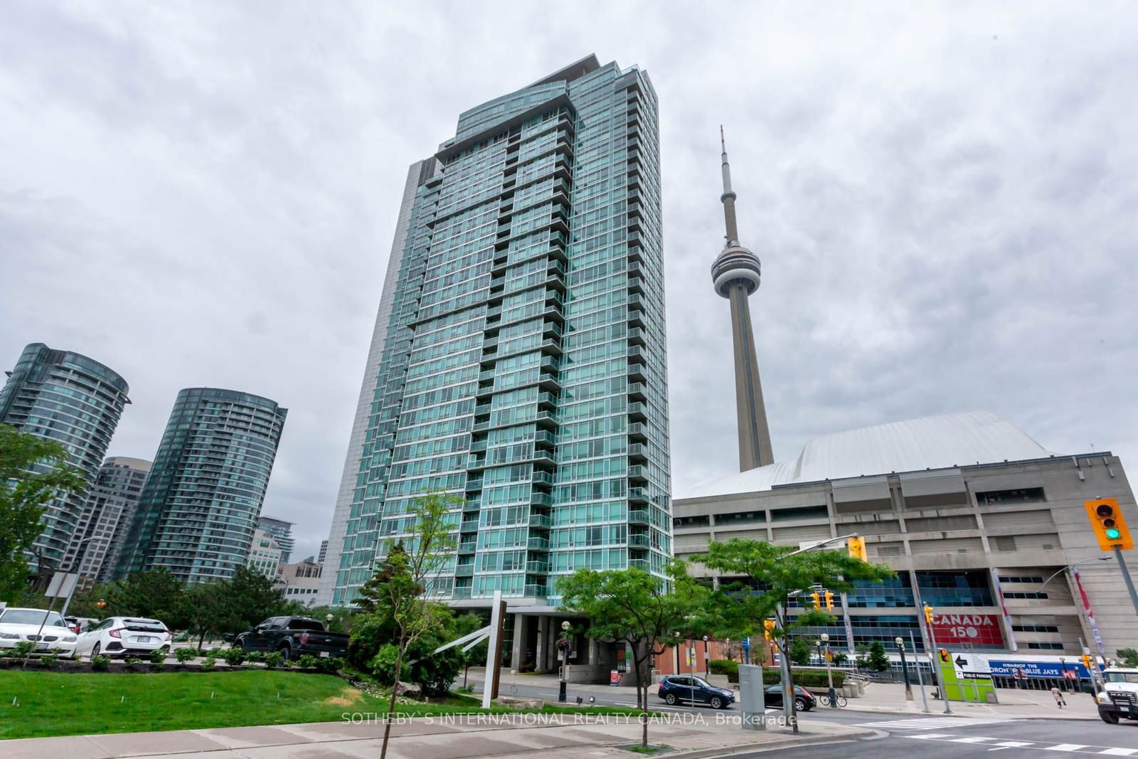 81 Navy Wharf Crt, unit 2310 for sale