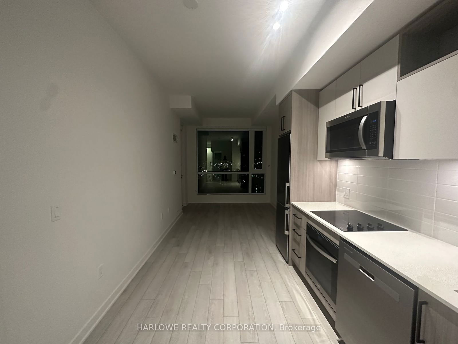 70 Princess St, unit 1511 E for rent - image #2