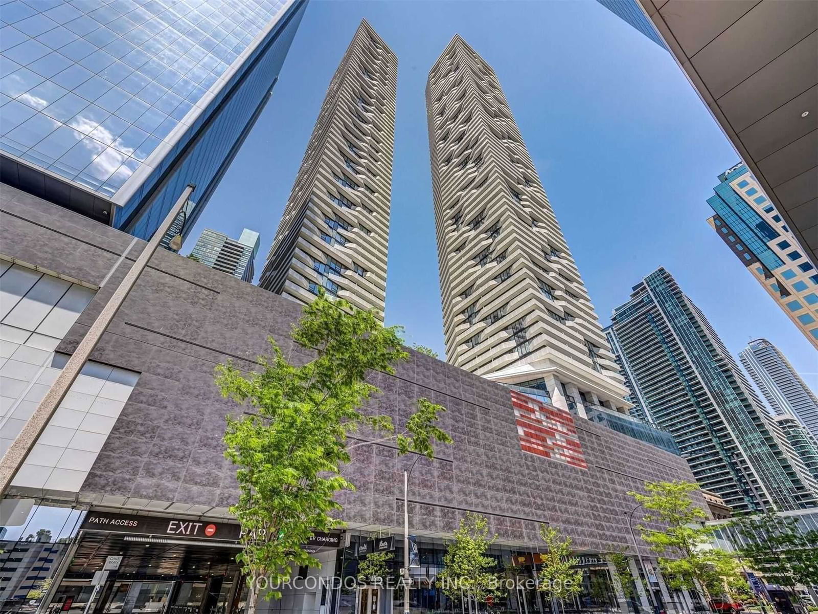 100 Harbour St, unit 2101 for rent - image #1