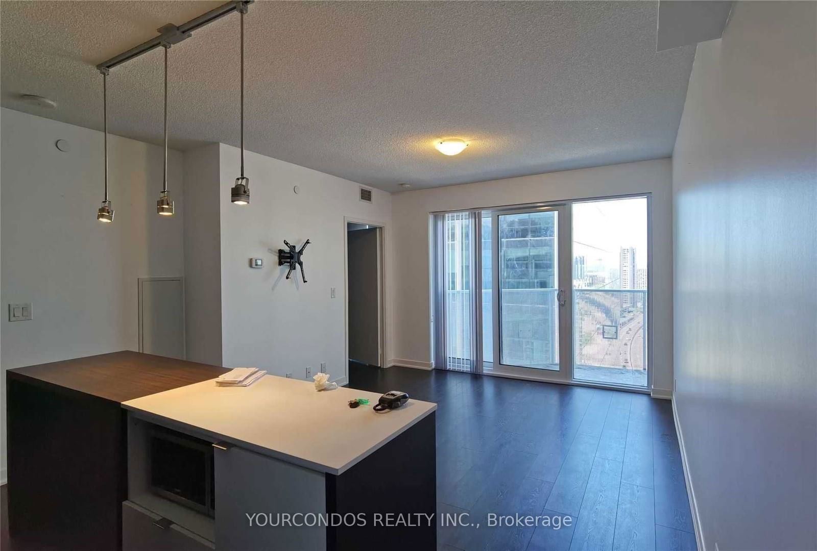 100 Harbour St, unit 2101 for rent - image #4