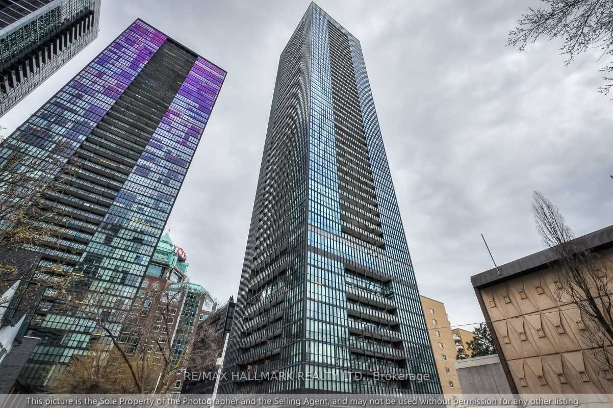 101 Charles St E, unit 2604 for rent - image #1