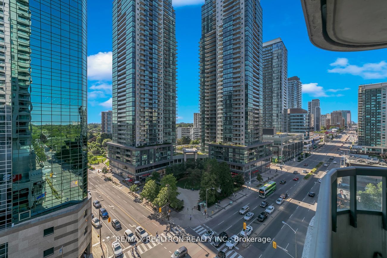 33 Empress Ave, unit 611 for sale - image #21