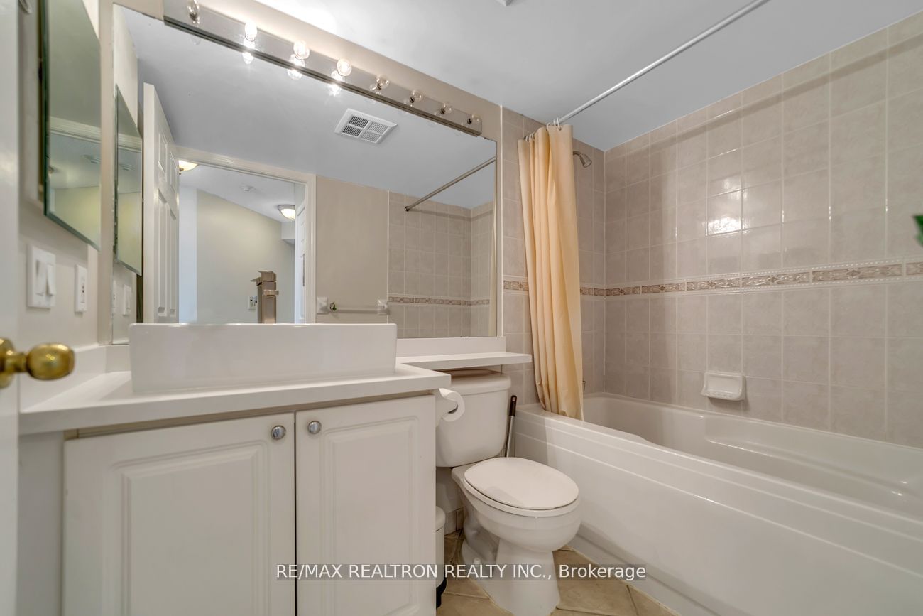 33 Empress Ave, unit 611 for sale - image #31