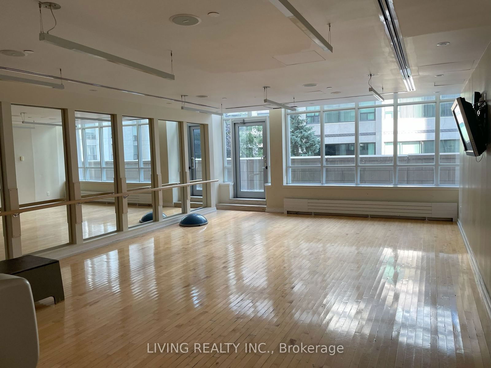 2191 Yonge St, unit 5105 for sale - image #26