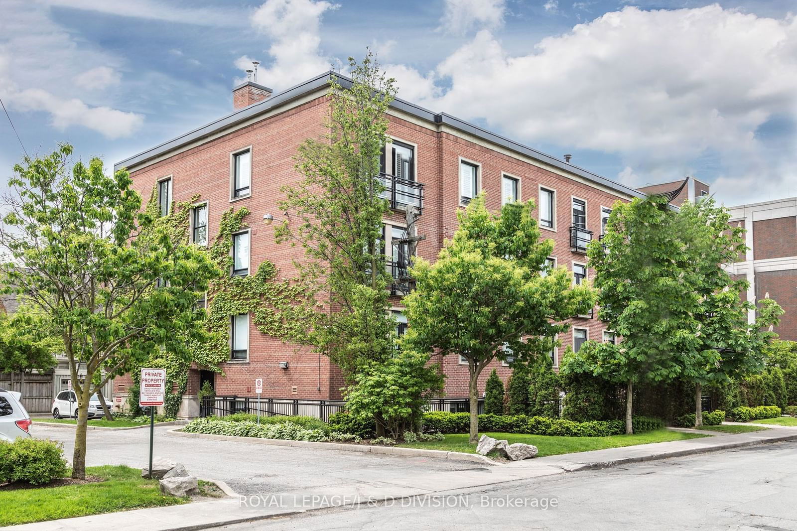 Nursing Lofts, Midtown, Toronto