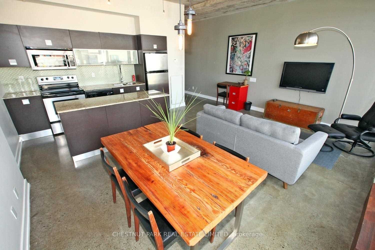 10 Morrison St, unit 811 for rent - image #8