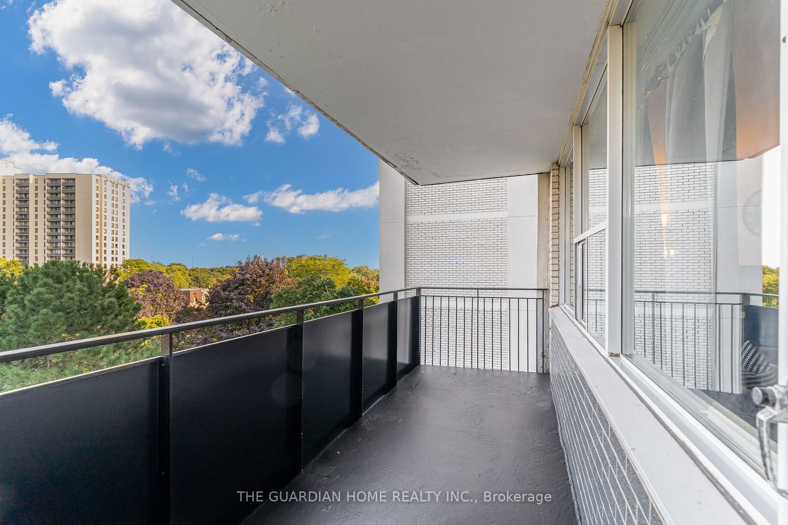 20 Forest Manor Rd E, unit 605 for sale - image #33