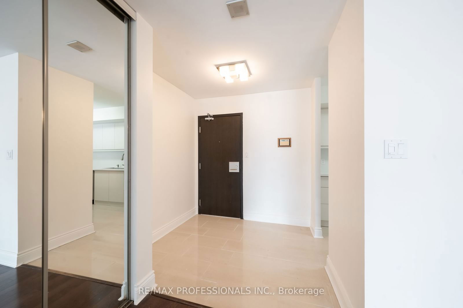 25 The Esplanade, unit 2302 for sale - image #5