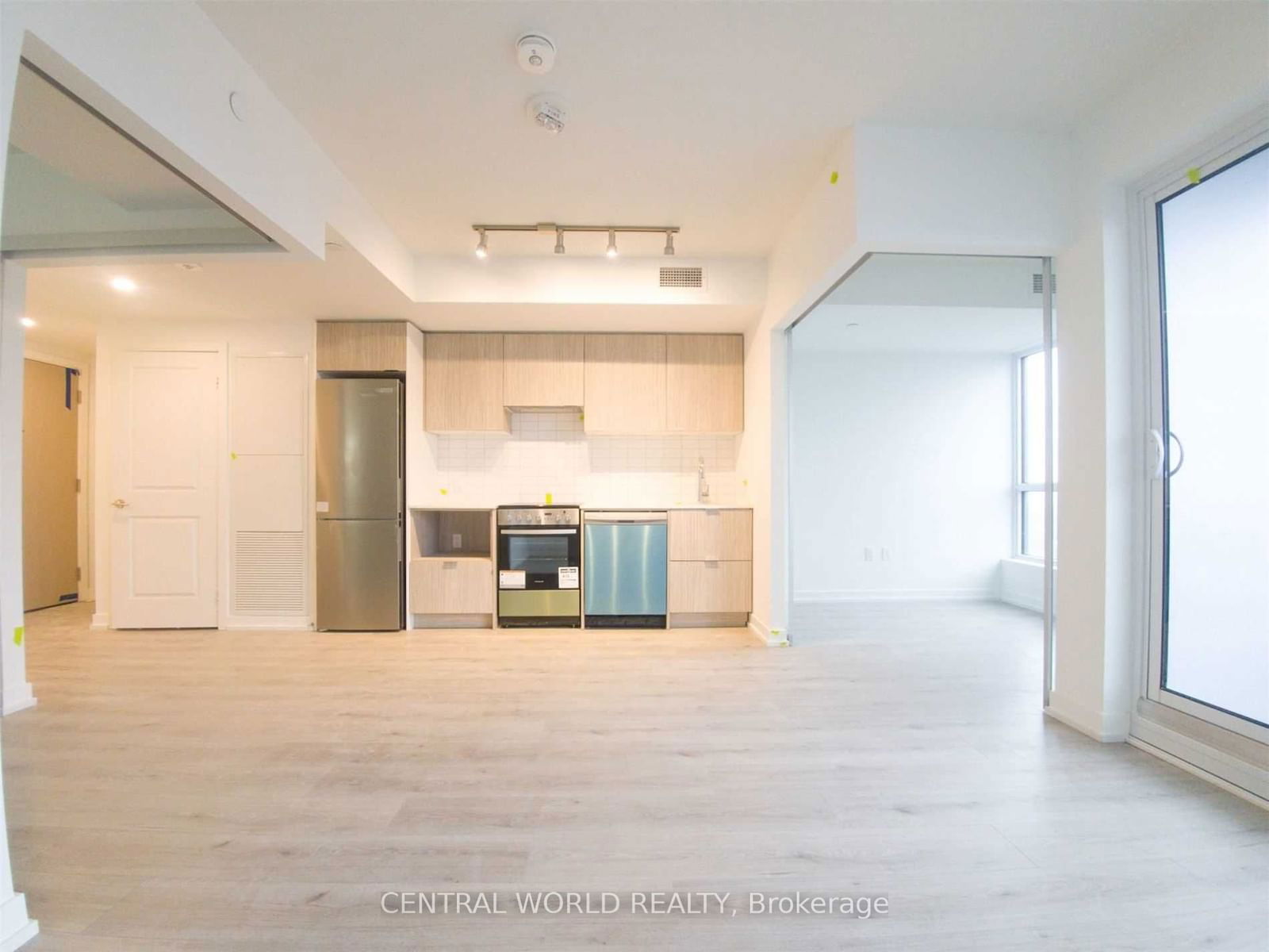 395 BLOOR St E, unit 4005 for rent - image #4