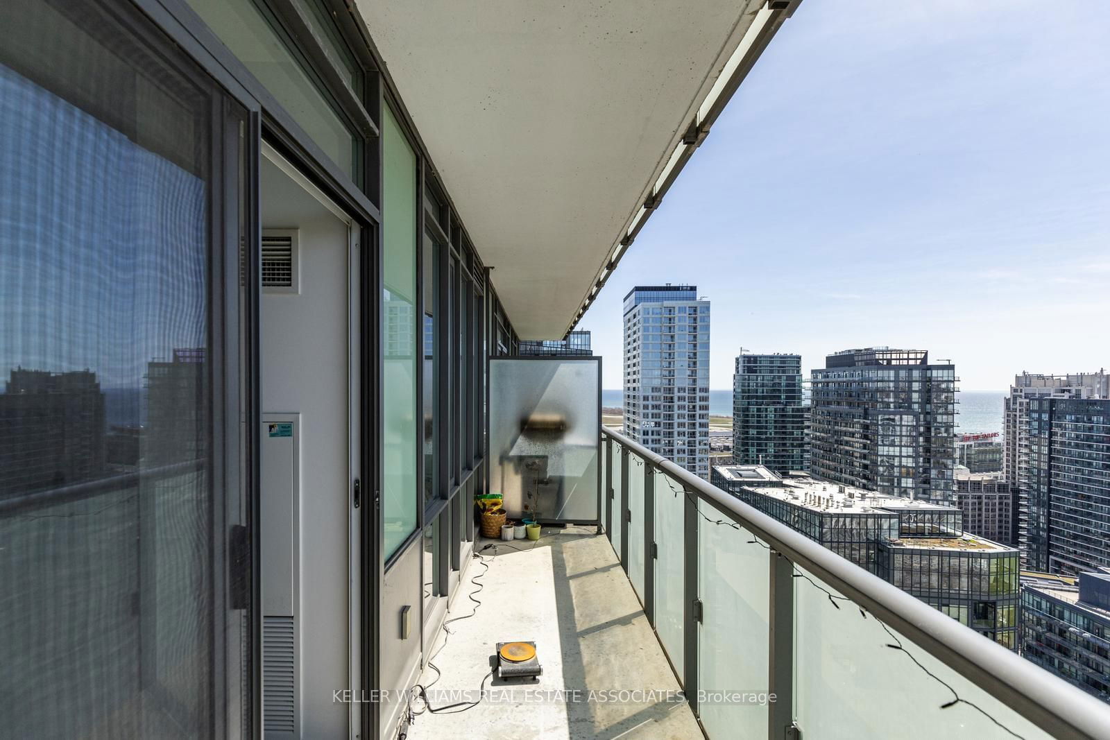 170 Fort York Blvd, unit 2612 for sale - image #22