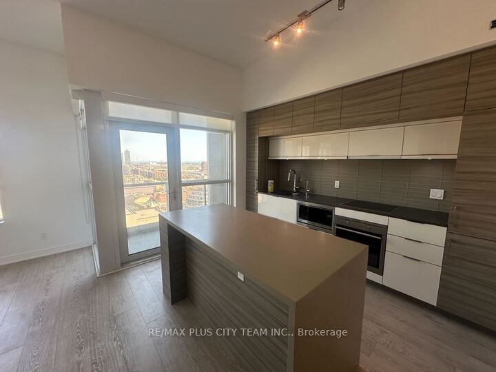 88 Scott St, unit 1908 for rent - image #5